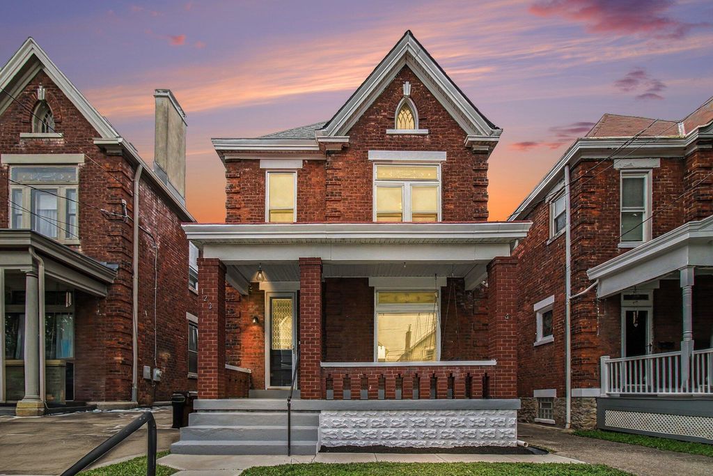 122 W 34th Street, Latonia, KY 41015