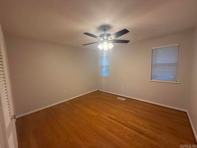 1309 Crest Circle, Benton, AR 72015