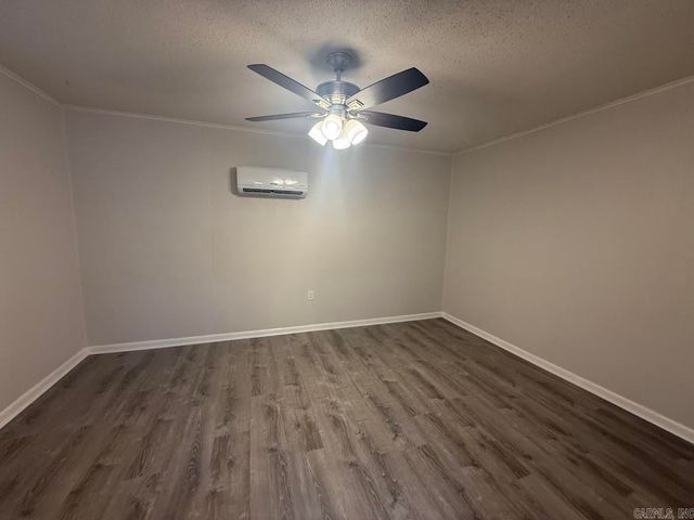 1309 Crest Circle, Benton, AR 72015