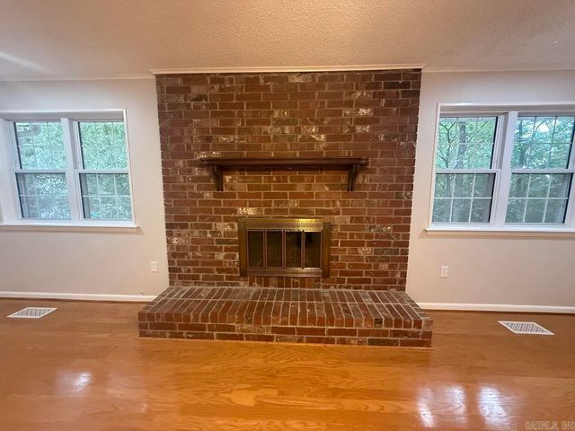 1309 Crest Circle, Benton, AR 72015