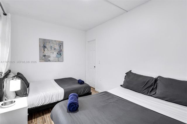 977 SW 10th St. 927, Miami, FL 33130