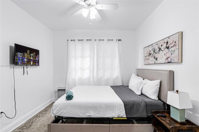 977 SW 10th St. 927, Miami, FL 33130