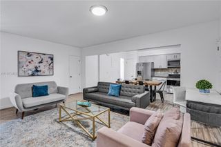 977 SW 10th St. 927, Miami, FL 33130