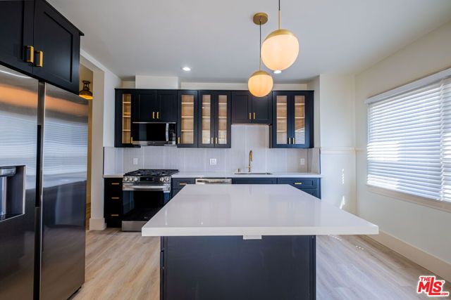 216 N Catalina 216B, Santa Monica, CA 90277