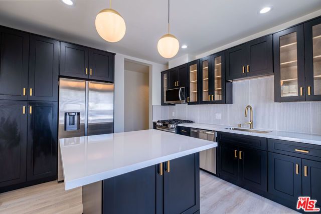 216 N Catalina 216B, Santa Monica, CA 90277