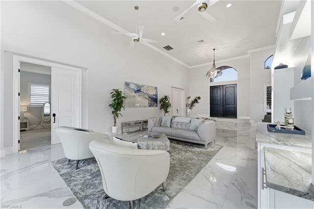 1950 SE 36th ST, Cape Coral, FL 33904