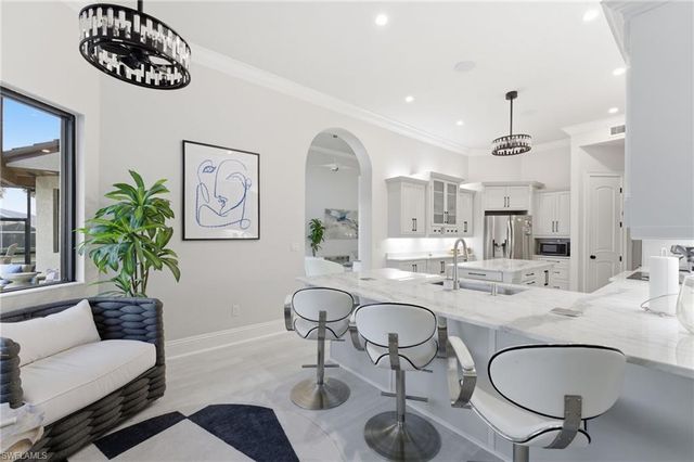 1950 SE 36th ST, Cape Coral, FL 33904