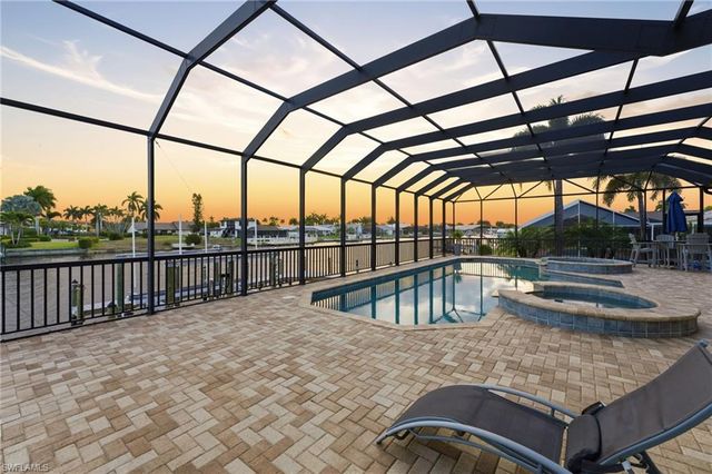 1950 SE 36th ST, Cape Coral, FL 33904