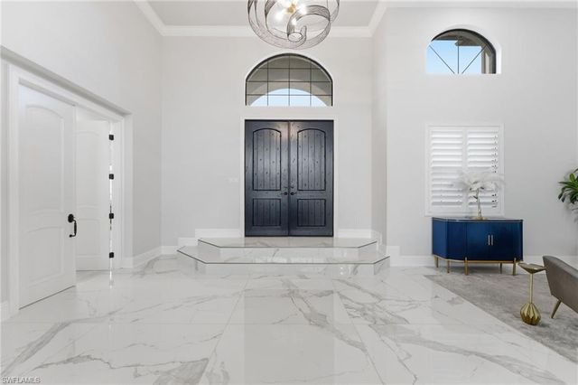 1950 SE 36th ST, Cape Coral, FL 33904