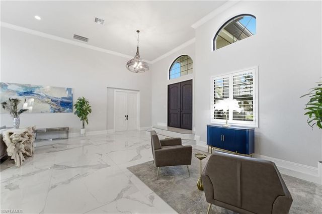 1950 SE 36th ST, Cape Coral, FL 33904