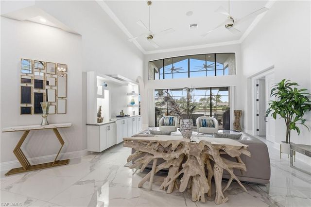 1950 SE 36th ST, Cape Coral, FL 33904