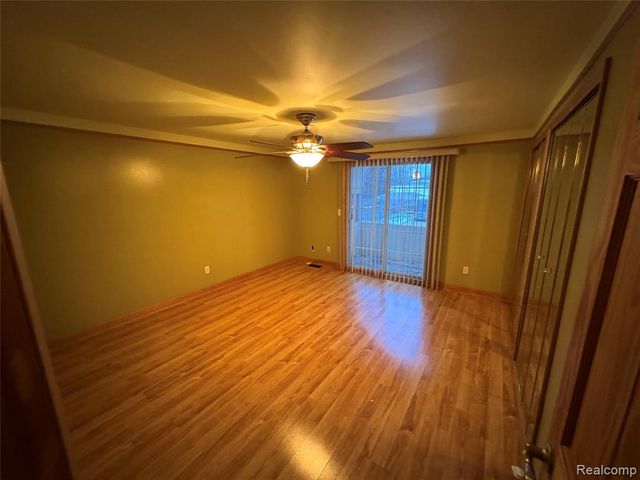 4411 Bloomfield Drive, Sterling Heights, MI 48310