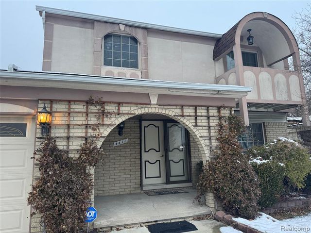 4411 Bloomfield Drive, Sterling Heights, MI 48310