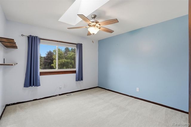 2800 Cedar Valley Drive, Howell, MI 48843