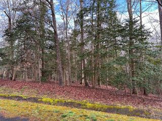 7641 Beattiemill Dr, Hanover, VA 23111
