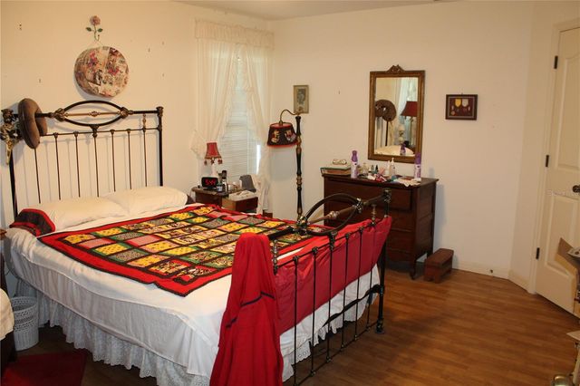 38901 ELLA DRIVE, Lady Lake, FL 32159