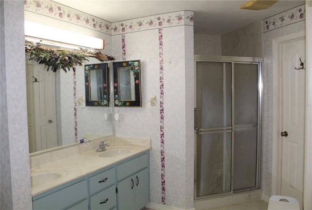 38901 ELLA DRIVE, Lady Lake, FL 32159