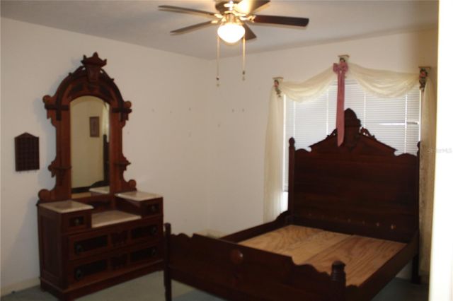 38901 ELLA DRIVE, Lady Lake, FL 32159