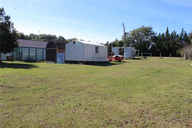 38901 ELLA DRIVE, Lady Lake, FL 32159