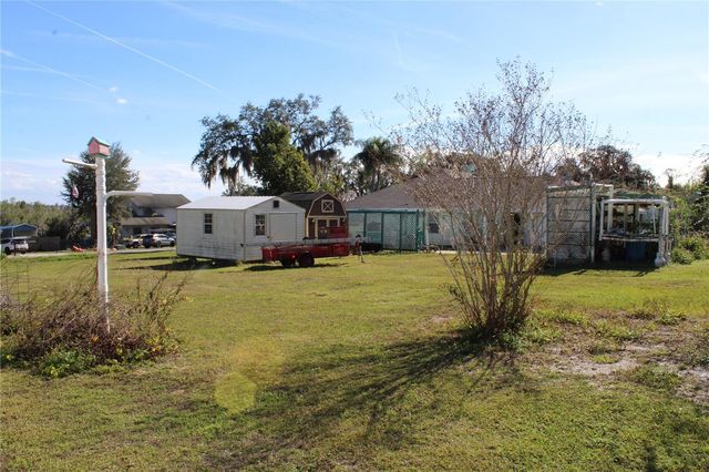 38901 ELLA DRIVE, Lady Lake, FL 32159