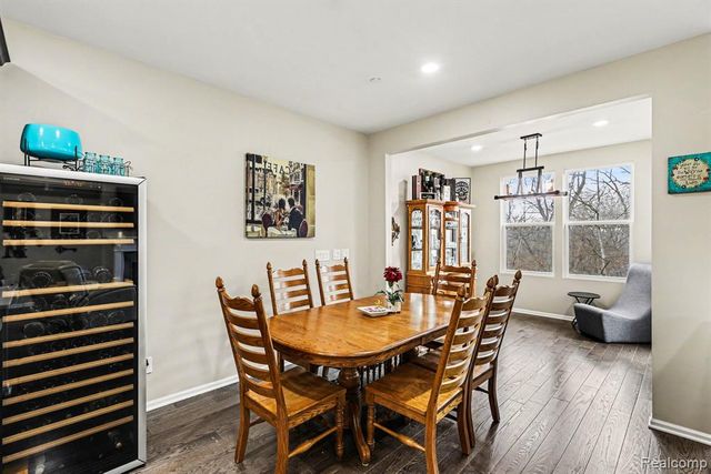 676 N Peppermint Drive 47, Rochester, MI 48307