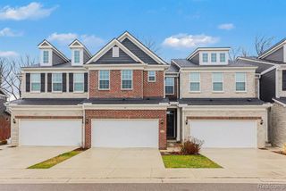676 N Peppermint Drive 47, Rochester, MI 48307