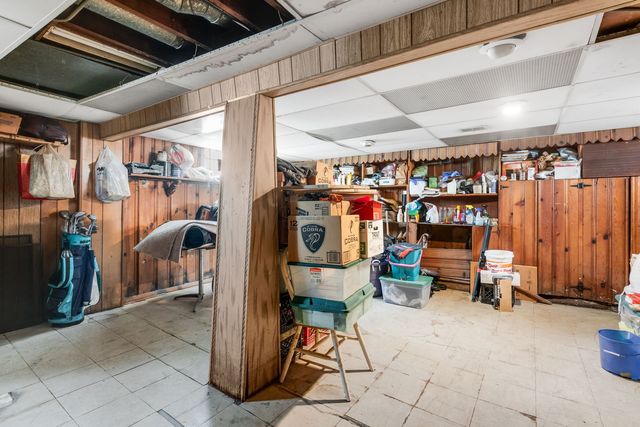 10223 S Indiana Avenue, Chicago, IL 60628