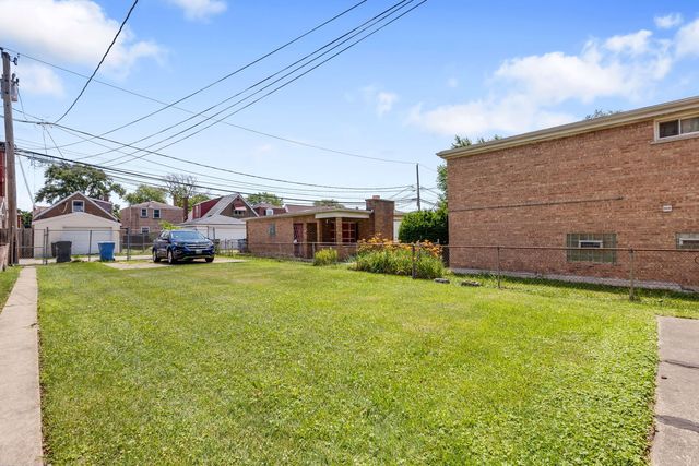 10223 S Indiana Avenue, Chicago, IL 60628