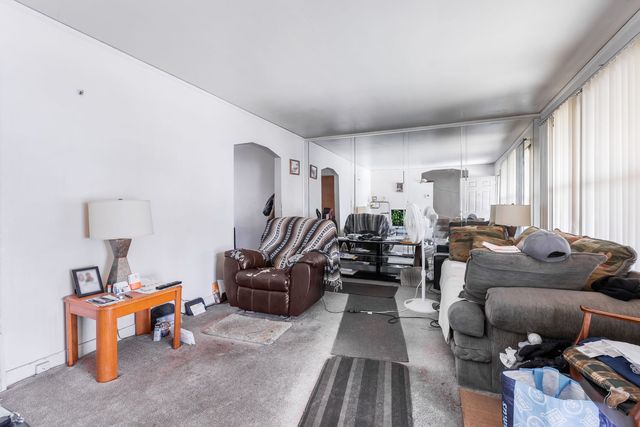 10223 S Indiana Avenue, Chicago, IL 60628