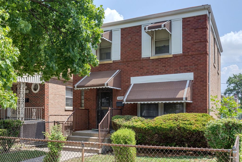 10223 S Indiana Avenue, Chicago, IL 60628