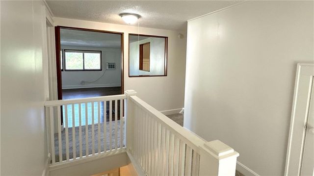 2005 E 81st Street, Kansas City, MO 64132
