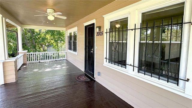 2005 E 81st Street, Kansas City, MO 64132