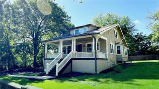 2005 E 81st Street, Kansas City, MO 64132