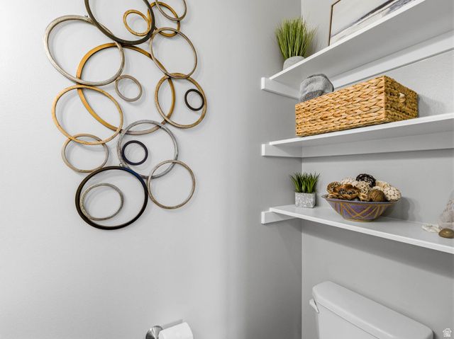 3546 BROOKSHIRE DR, Syracuse, UT 84075