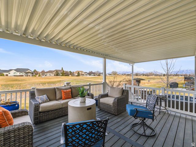 3546 BROOKSHIRE DR, Syracuse, UT 84075