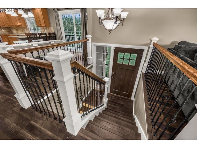 24165 S BROCKWAY Rd, Oregon City, OR 97045