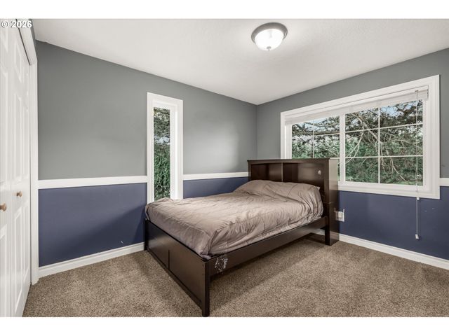 24165 S BROCKWAY Rd, Oregon City, OR 97045