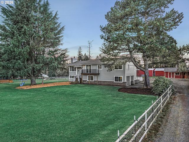 24165 S BROCKWAY Rd, Oregon City, OR 97045