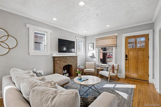 762 S Logan Street, Denver, CO 80209