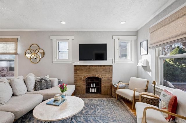 762 S Logan Street, Denver, CO 80209