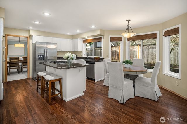 4662 244th Place SE, Issaquah, WA 98029