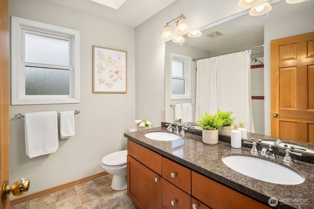 4662 244th Place SE, Issaquah, WA 98029