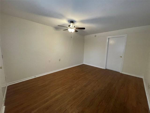 3106 Duval ST 101, Austin, TX 78705