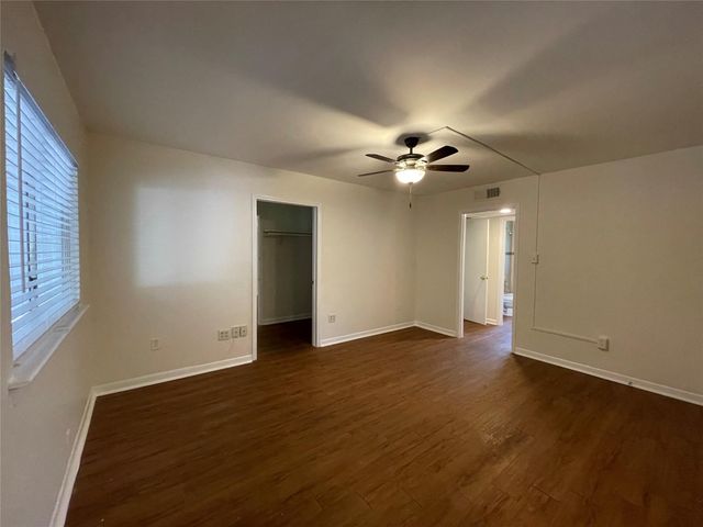 3106 Duval ST 101, Austin, TX 78705
