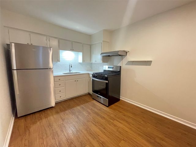 3106 Duval ST 101, Austin, TX 78705