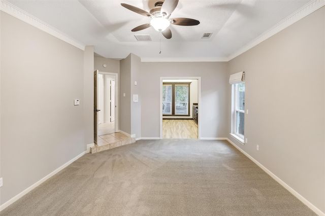 6 S Buck Ridge, The Woodlands, TX 77381