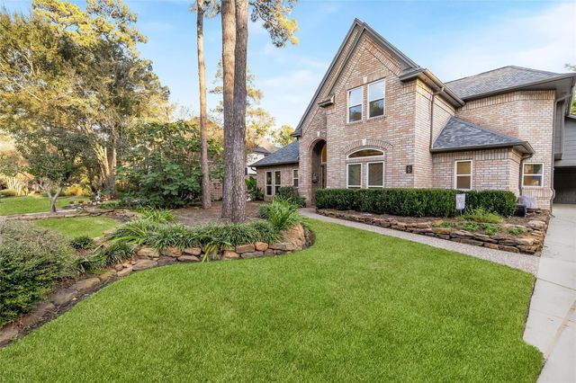 6 S Buck Ridge, The Woodlands, TX 77381