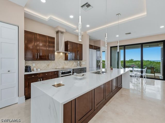 706 Waterside DR, Marco Island, FL 34145