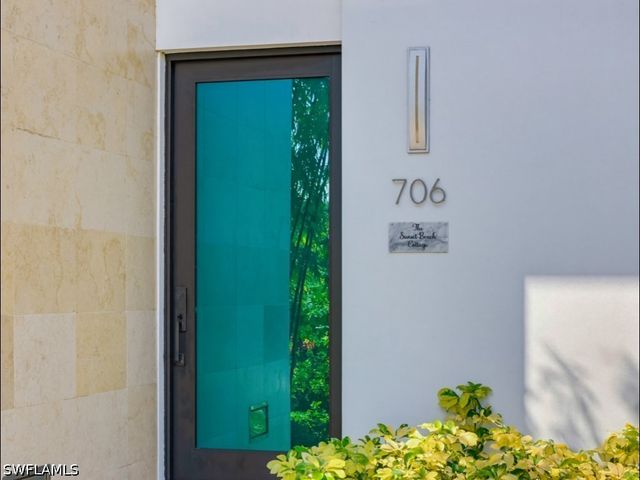 706 Waterside DR, Marco Island, FL 34145