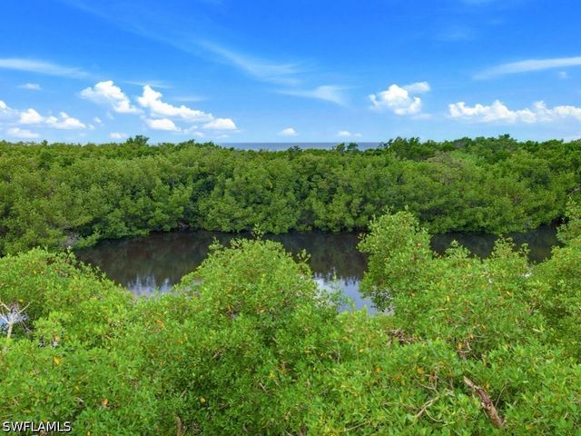 706 Waterside DR, Marco Island, FL 34145